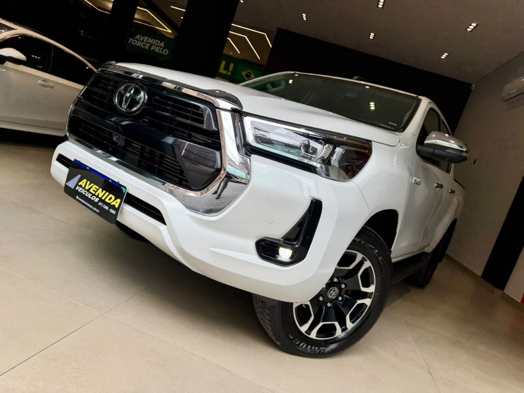 Hilux CD SRX 4x4 2.8 TDI 16V Diesel Aut.