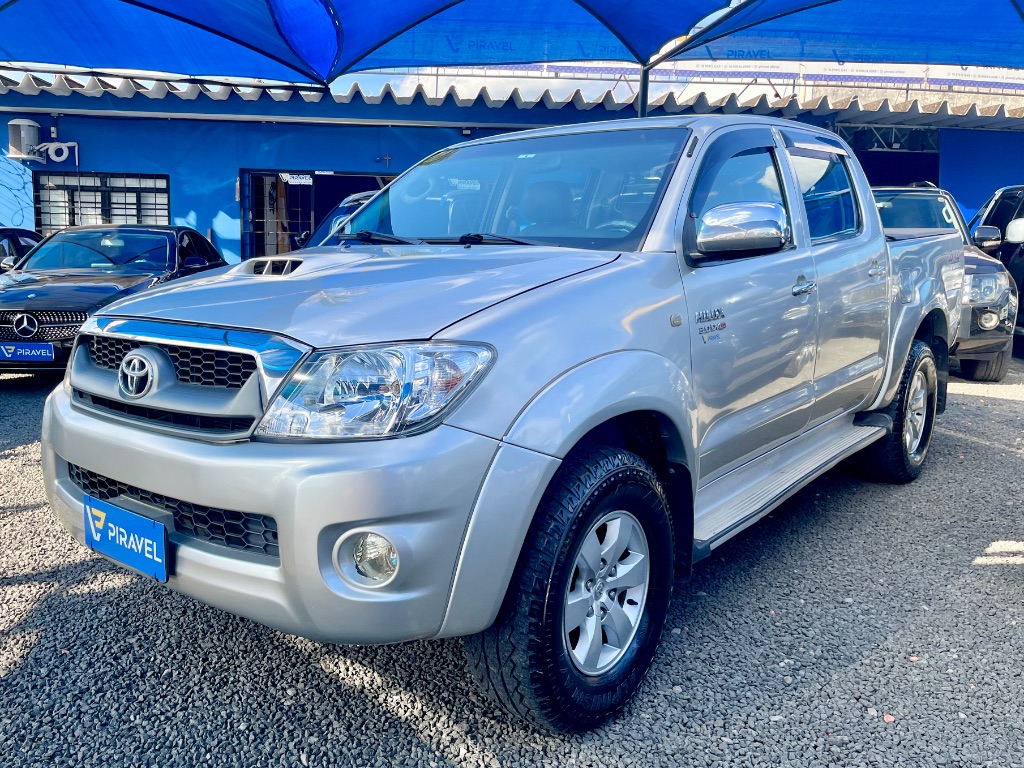 Hilux SRV D4-D 4x4 3.0 Diesel Manual