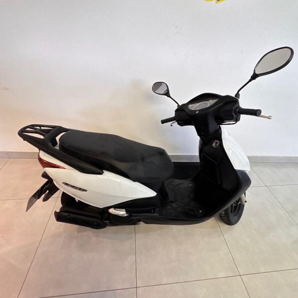 LEAD 110
