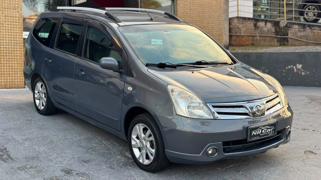 LIVINA GRAND SL 1.8 16V Flex Fuel Aut.