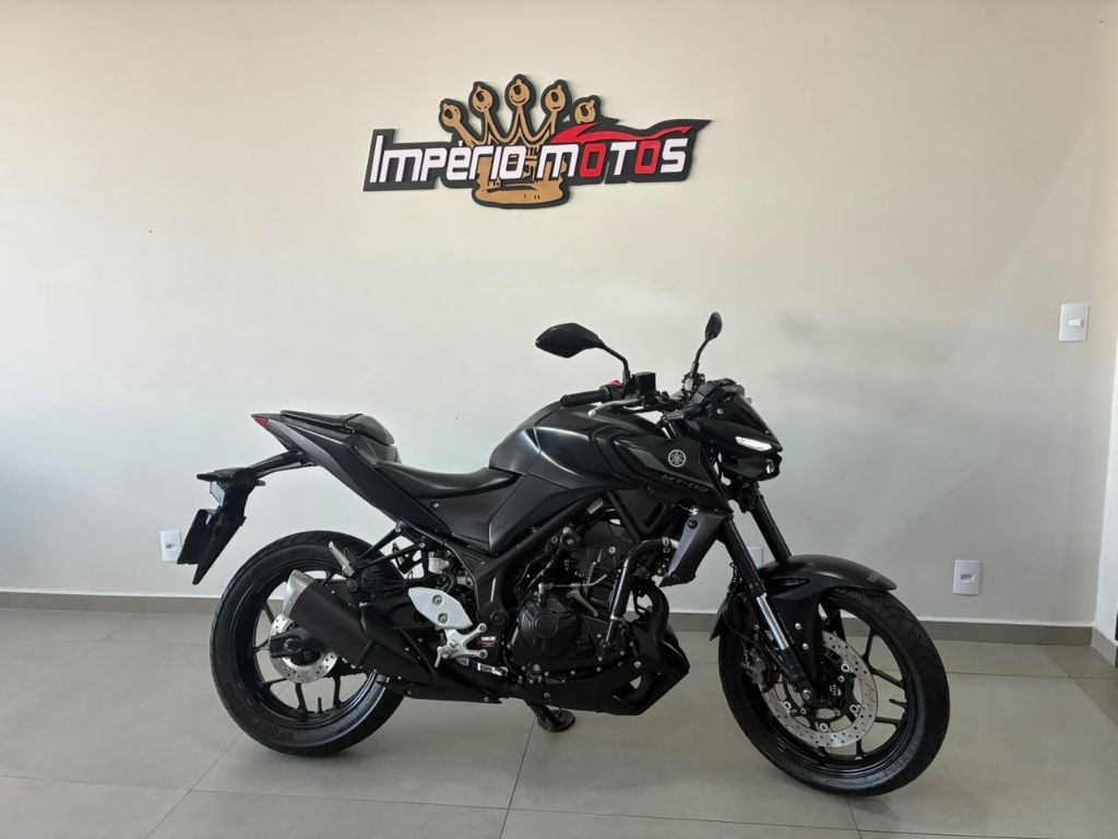 MT-03 321/ABS (moto muito nova)