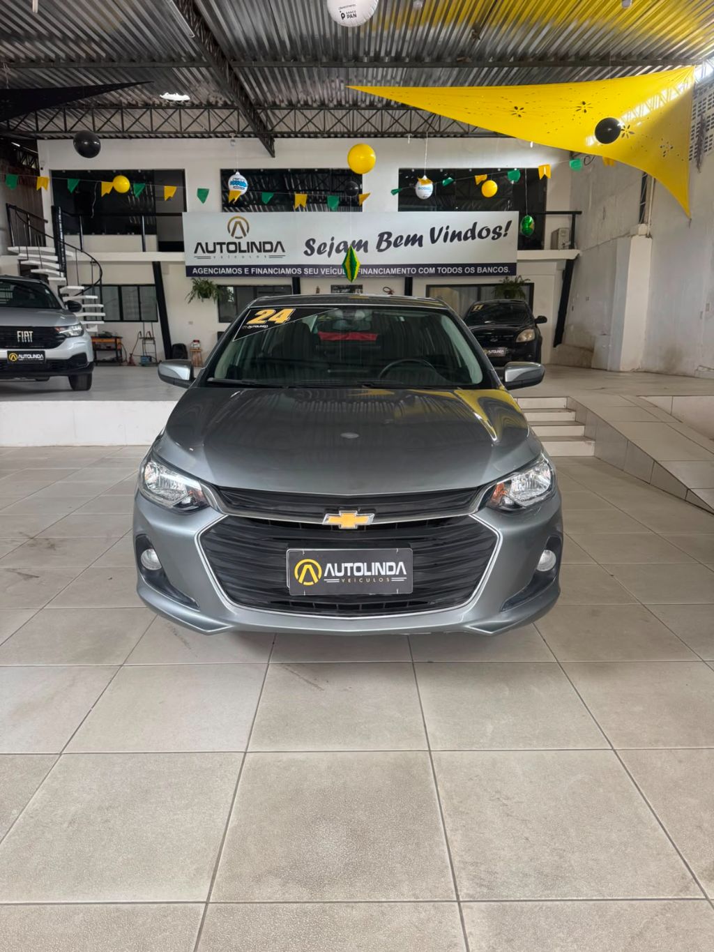 ONIX SEDAN Plus LT 1.0 12V Flex 4p Mec.