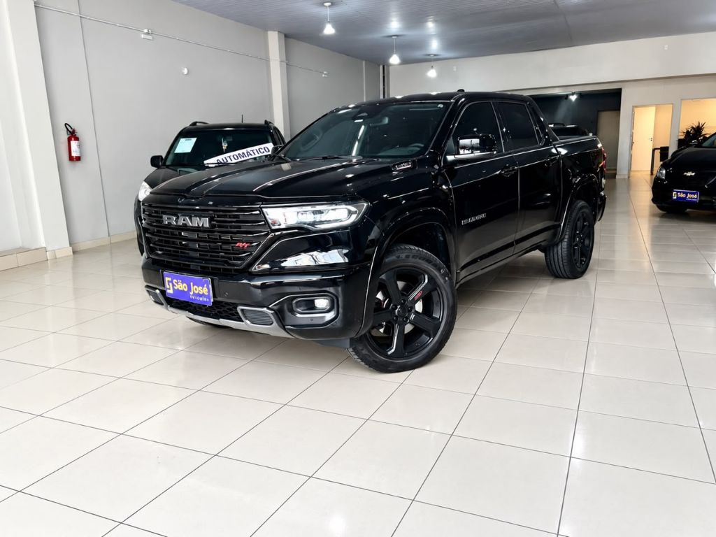 RAMPAGE R/T HURRIC. 4 2.0 TB CD 4X4 Aut.