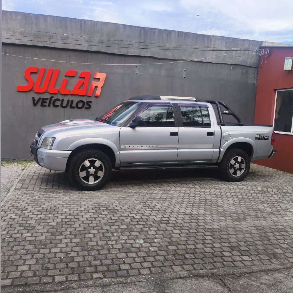 S10 P-Up Executive 2.4 MPFI F.Power CD