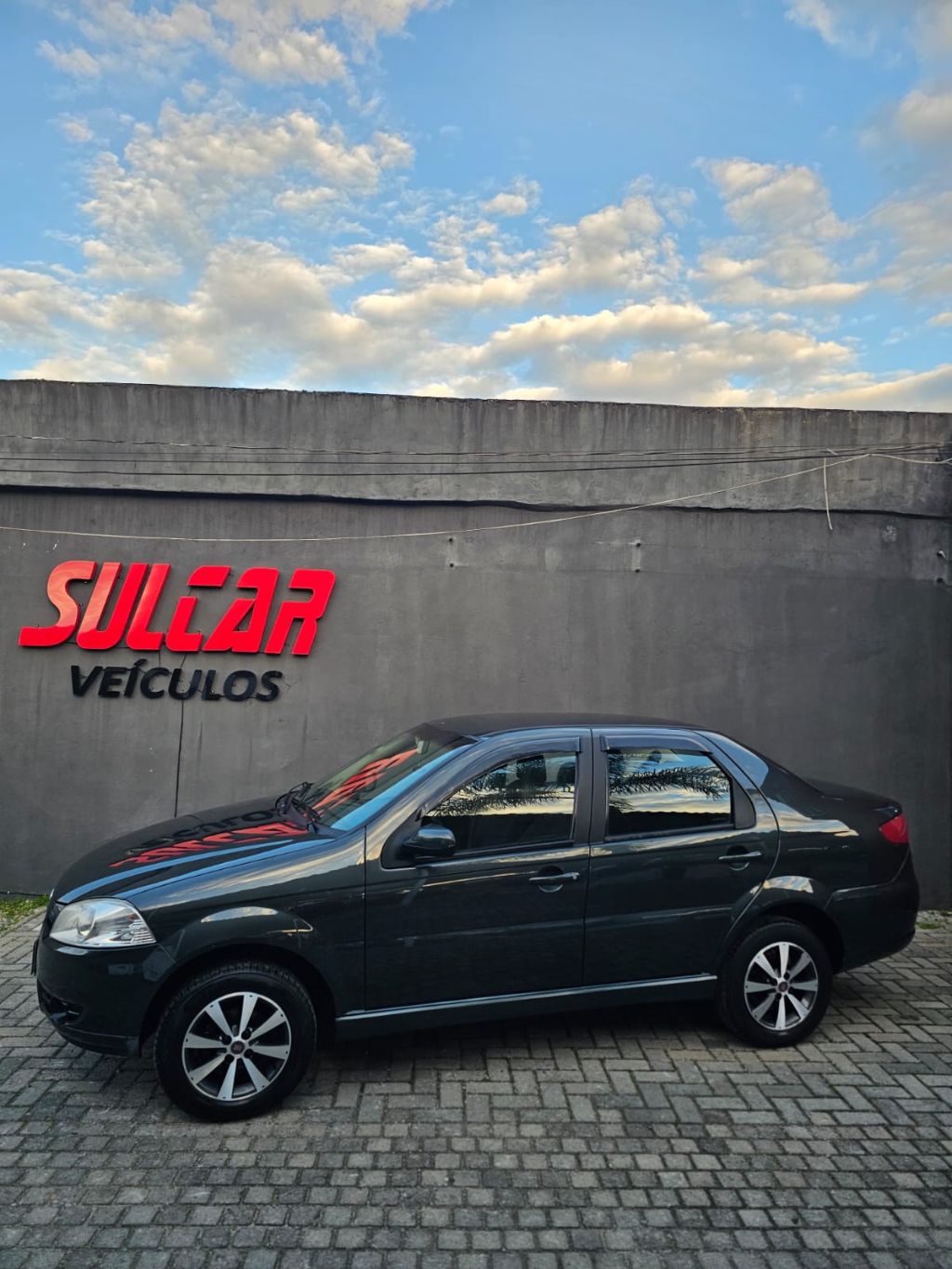 Siena EL Celeb. 1.0 mpi Fire Flex 8V 4p