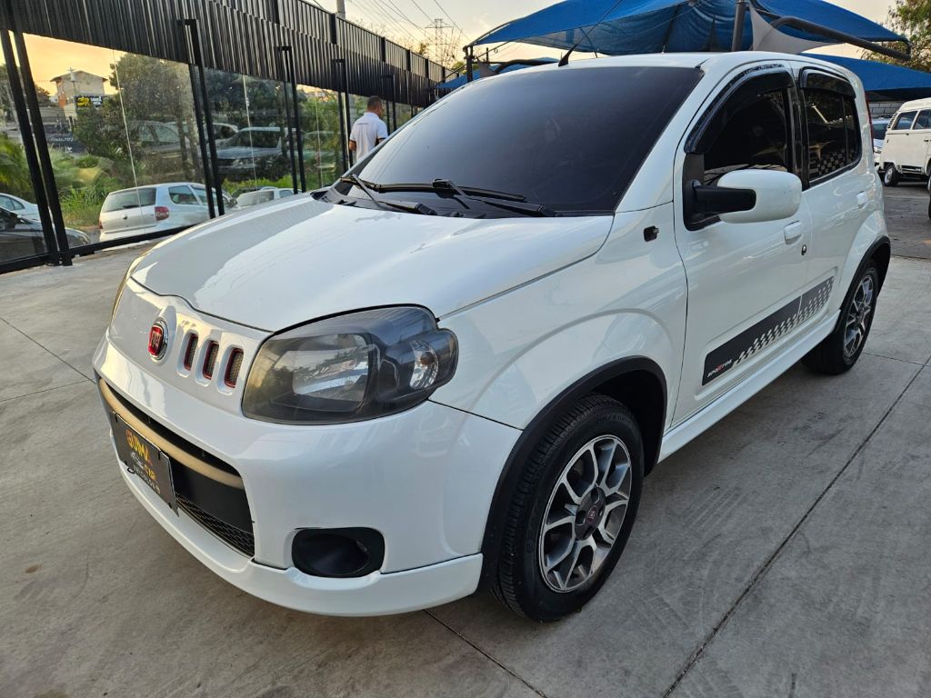 UNO SPORTING 1.4 EVO Fire Flex 8V 4p