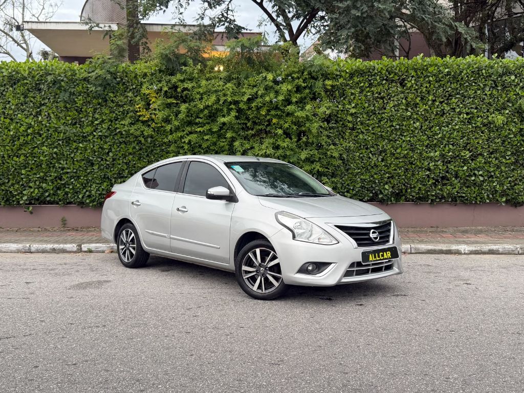 VERSA SL 1.6 16V FlexStart 4p Aut.
