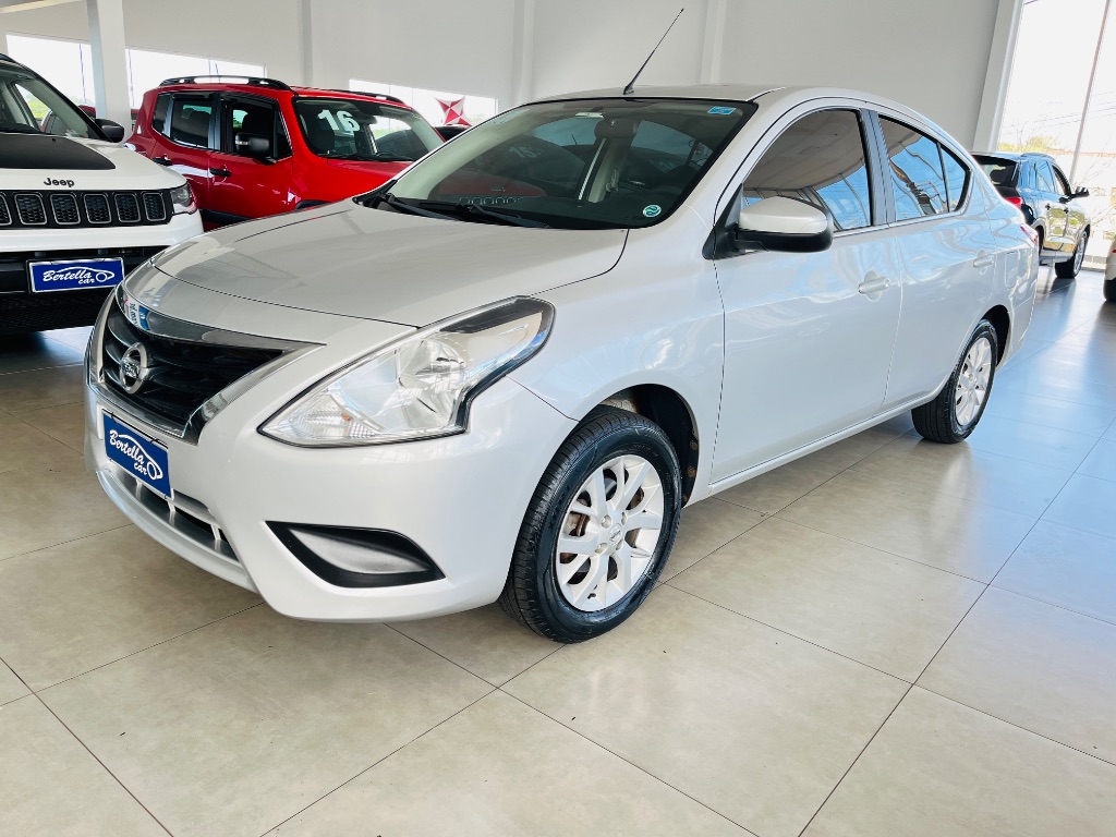 VERSA SV 1.6 16V FlexStart 4p Mec.