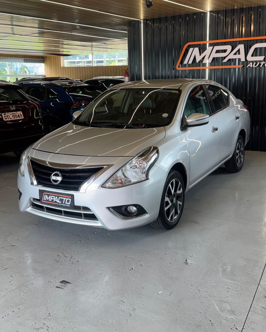 VERSA UNIQUE 1.6 16V Flex 4p Mec.