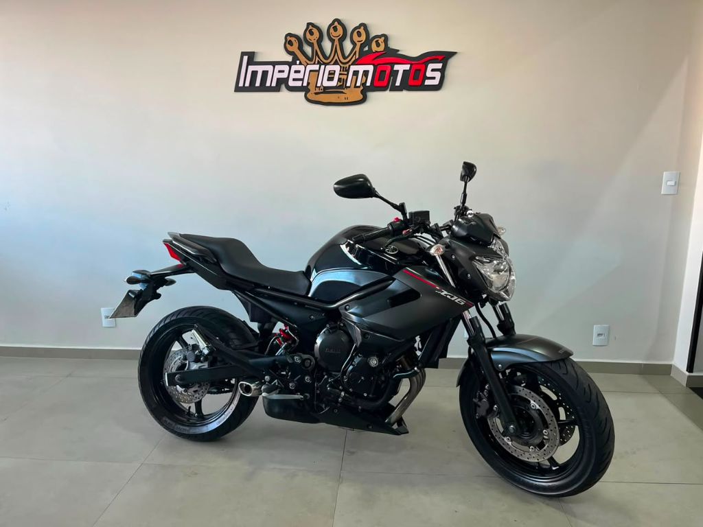 XJ6 N/ABS (Apenas 54 MIL KM)