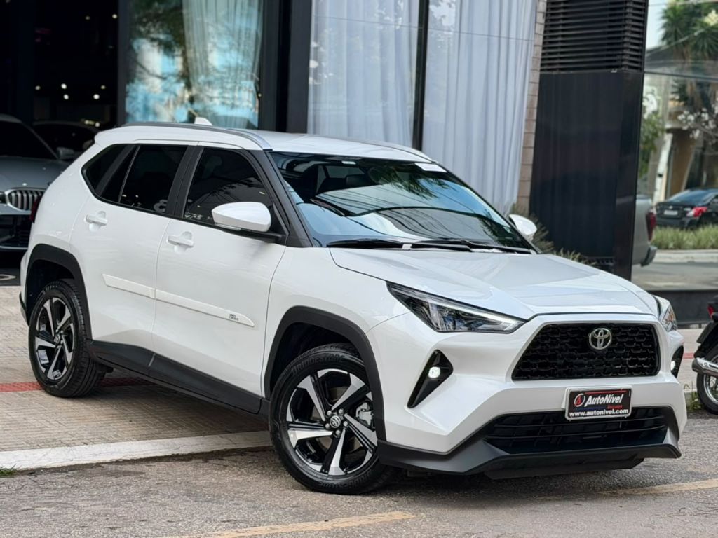 YARIS Cross XRE 1.5 16V 5p Aut.