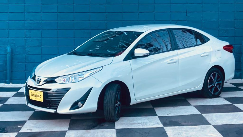 YARIS XL Sedan 1.5 Flex 16V 4p Aut.