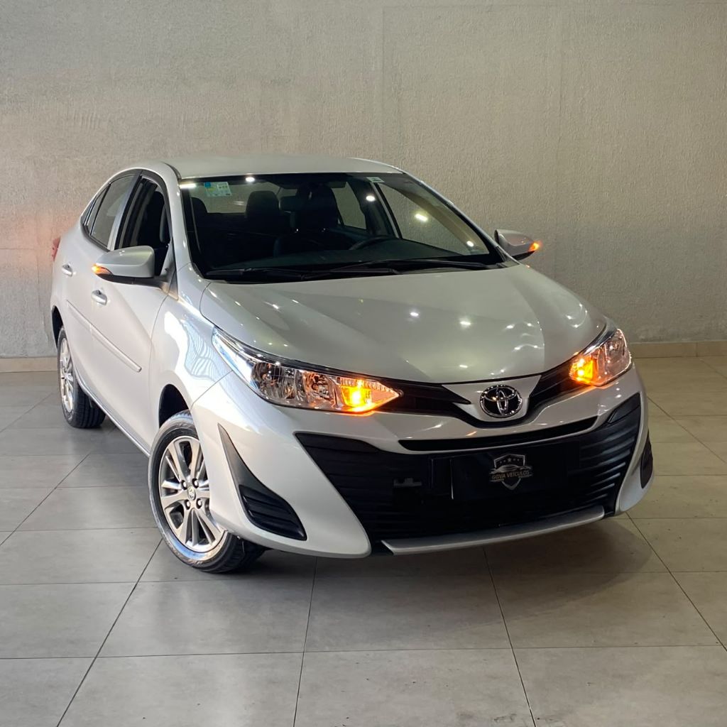 YARIS XL Sedan 1.5 Flex 16V 4p Aut.
