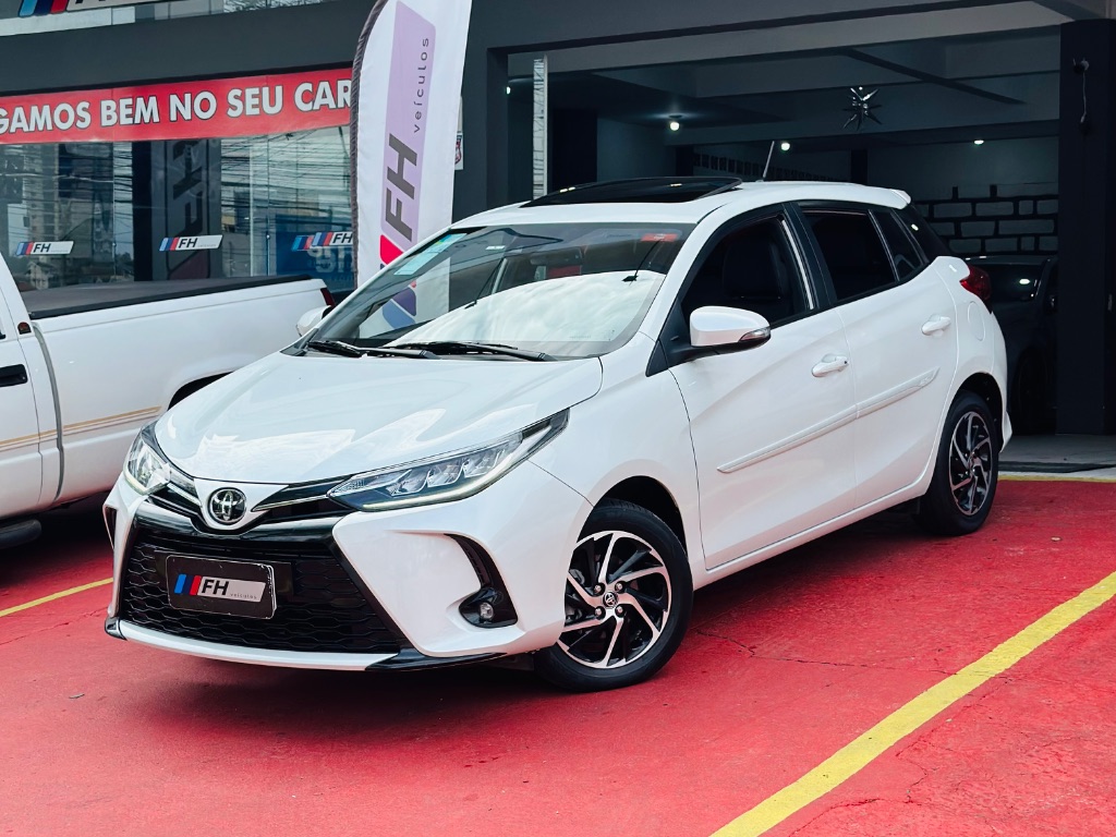 YARIS XLS 1.5 Auto Teto Top