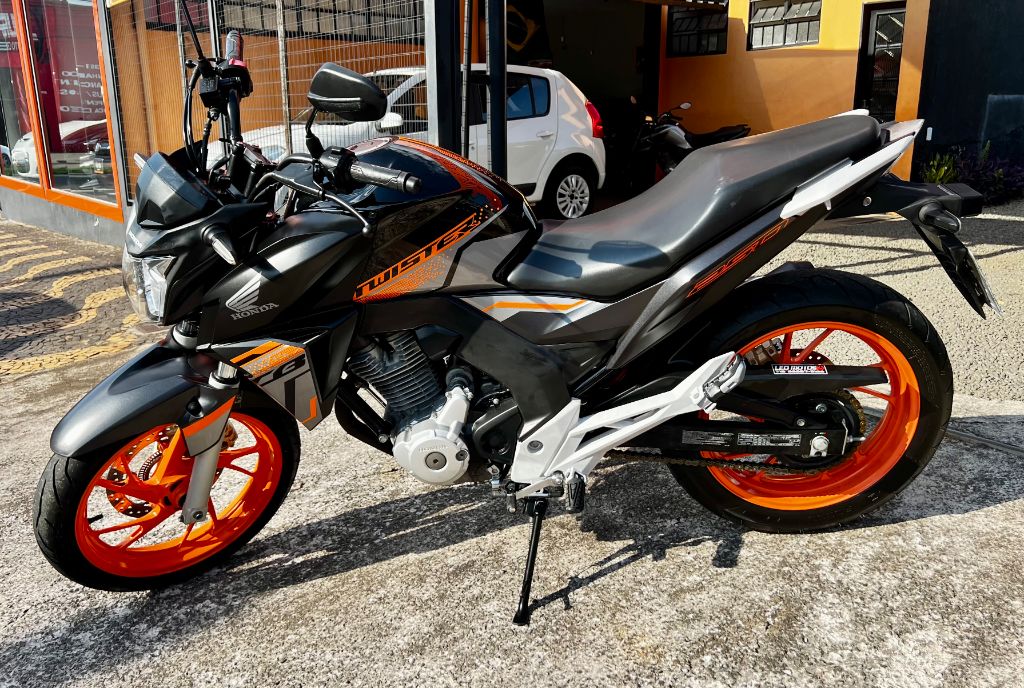 CB 250 TWISTER/FLEXONE