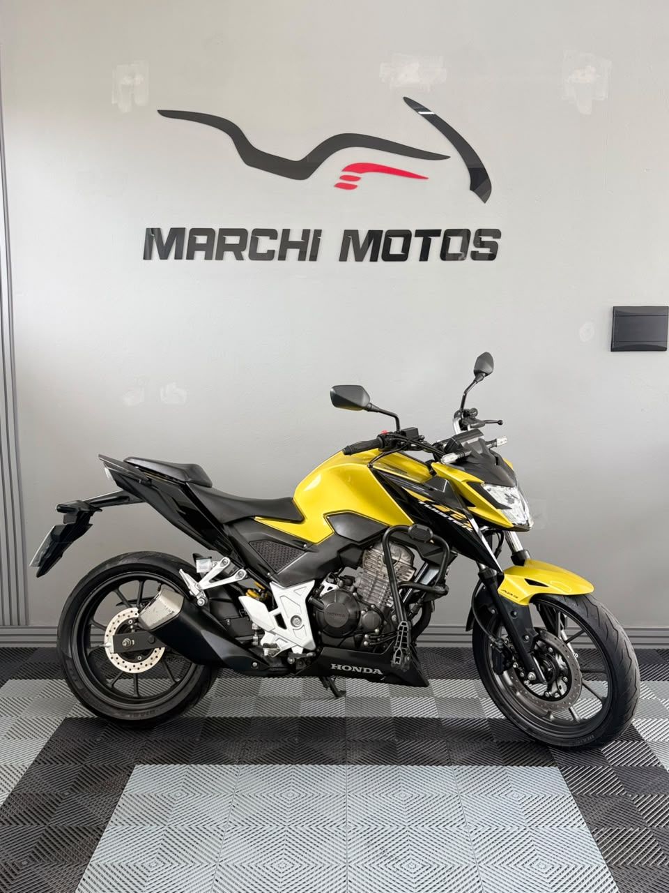 CB 300F Twister Flex