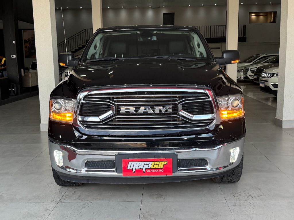 CLASSIC LARAMIE 5.7 CD V8 4X4 Aut.