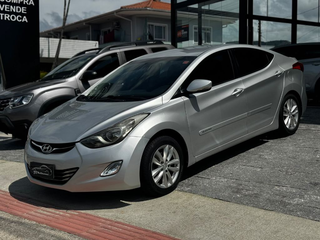 Elantra GLS 1.8 16V Aut.