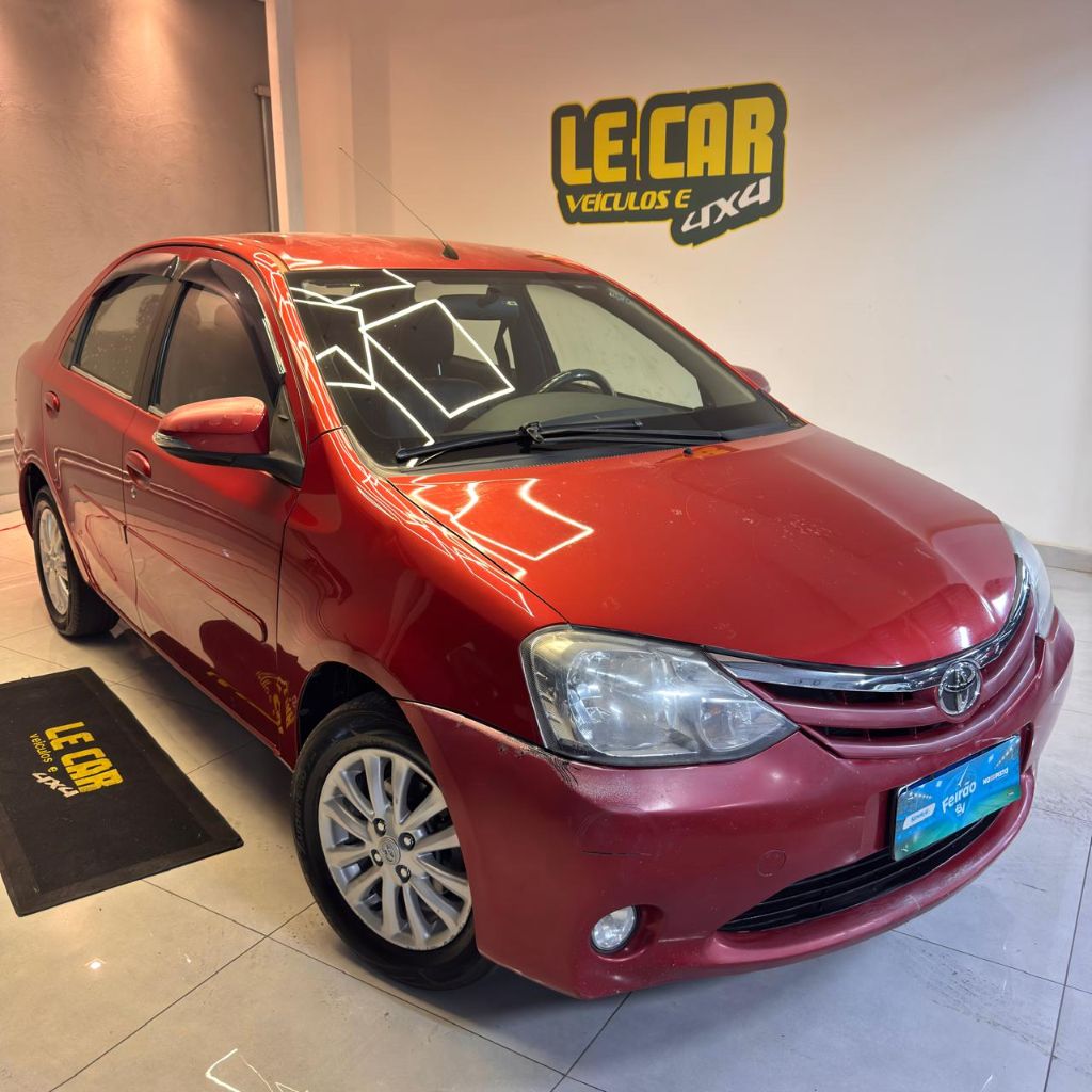 ETIOS XLS Sedan 1.5 Flex 16V 4p Mec.