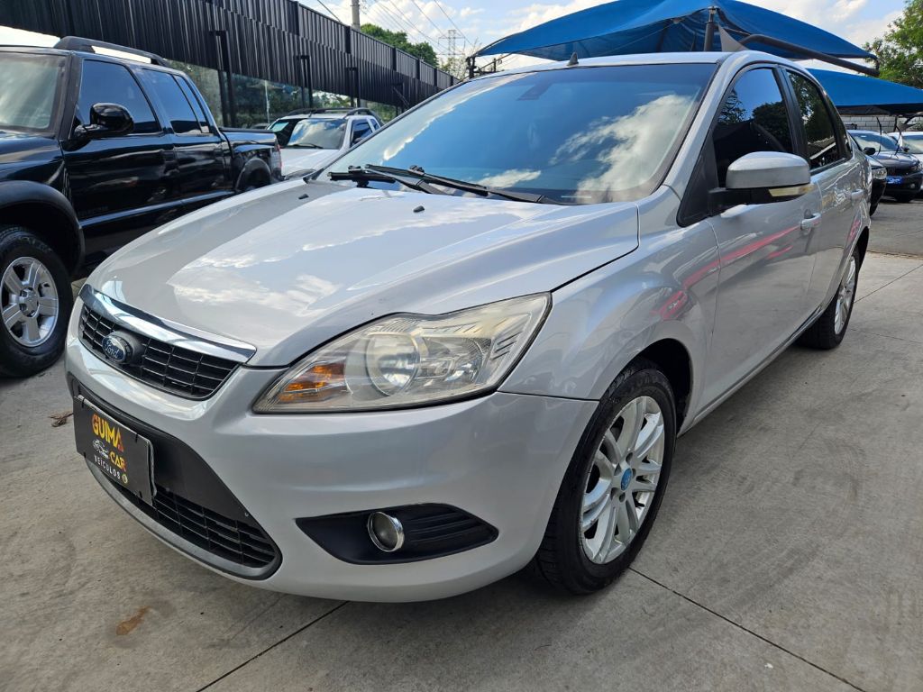 Focus Sedan 2.0 16V/2.0 16V Flex 4p