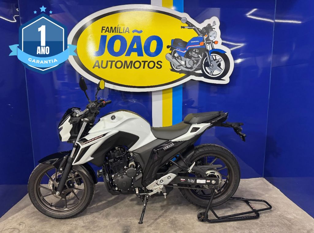 FZ25 250 FAZER CONNECTED