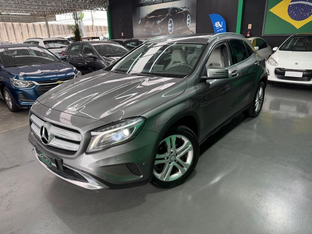 GLA-200 Advance 1.6/1.6 TB 16V Flex Aut.