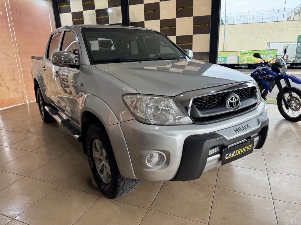 Hilux CD SR 4x2 2.7 16V/2.7 Gasolina Aut.