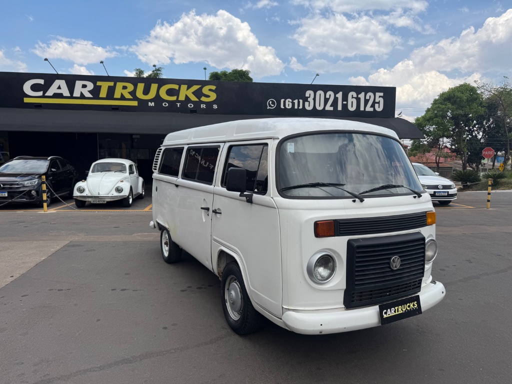Kombi Lotacao 1.4 Mi Total Flex 8V