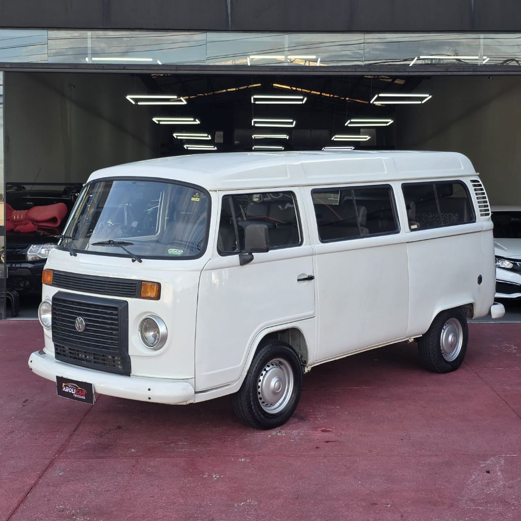 Kombi Lotacao 1.6 MPi