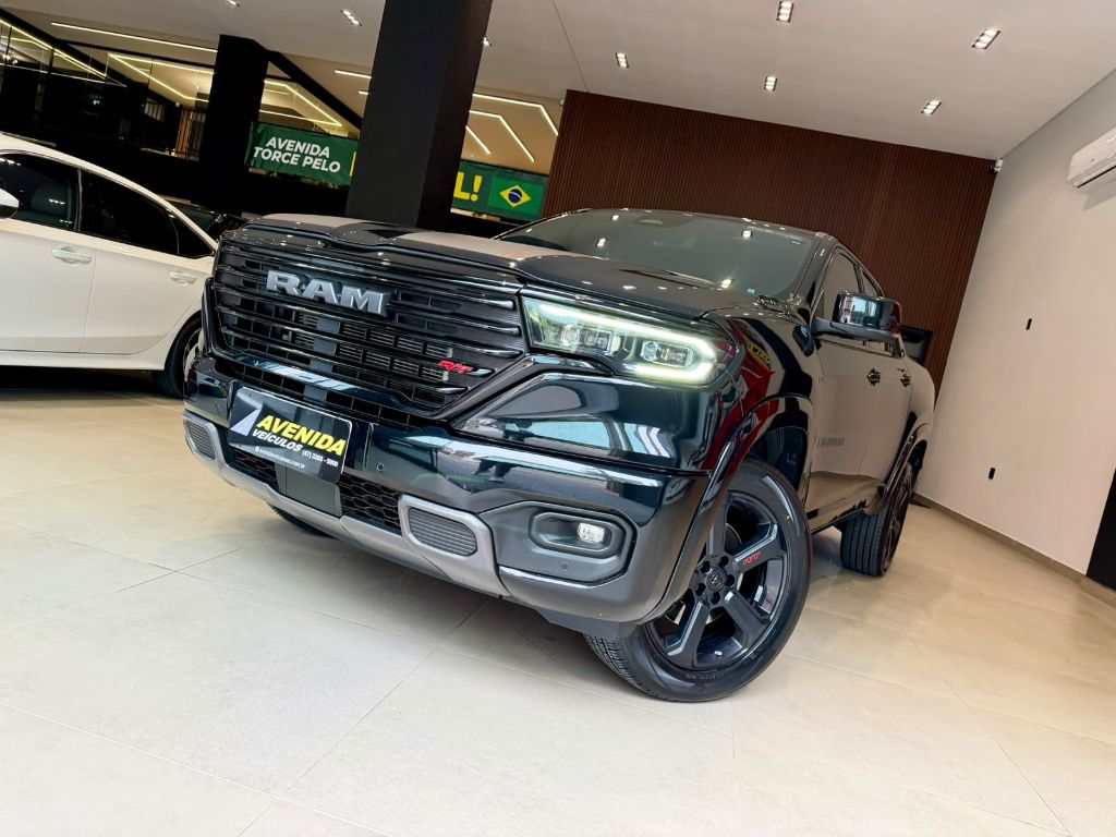 RAMPAGE R/T HURRIC. 4 2.0 TB CD 4X4 Aut.