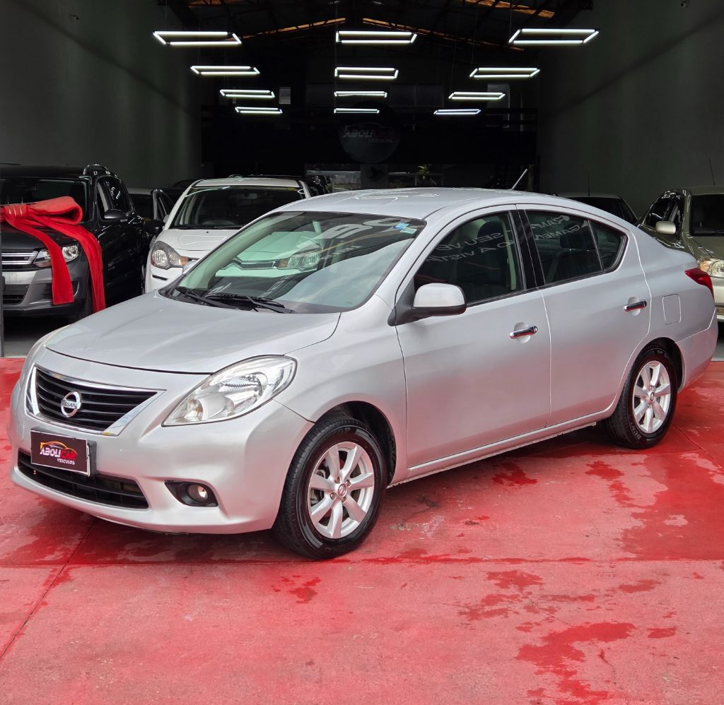 VERSA SL 1.6 16V Flex Fuel 4p Mec.