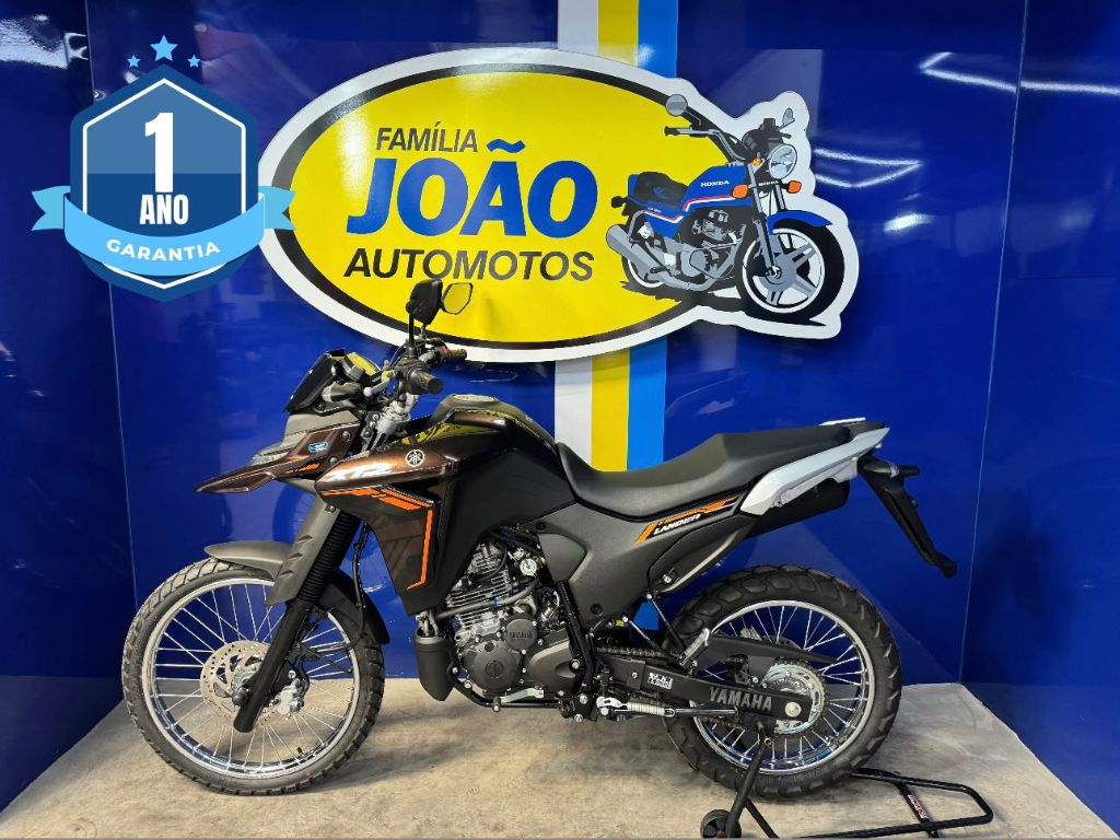 XTZ 250 LANDER CONNECTED